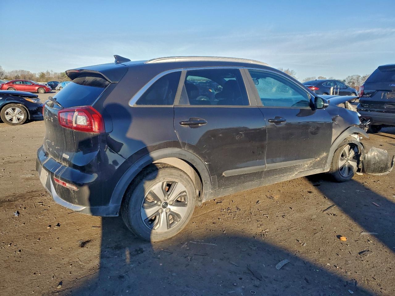 2017 Kia Niro Ex - Фото 3