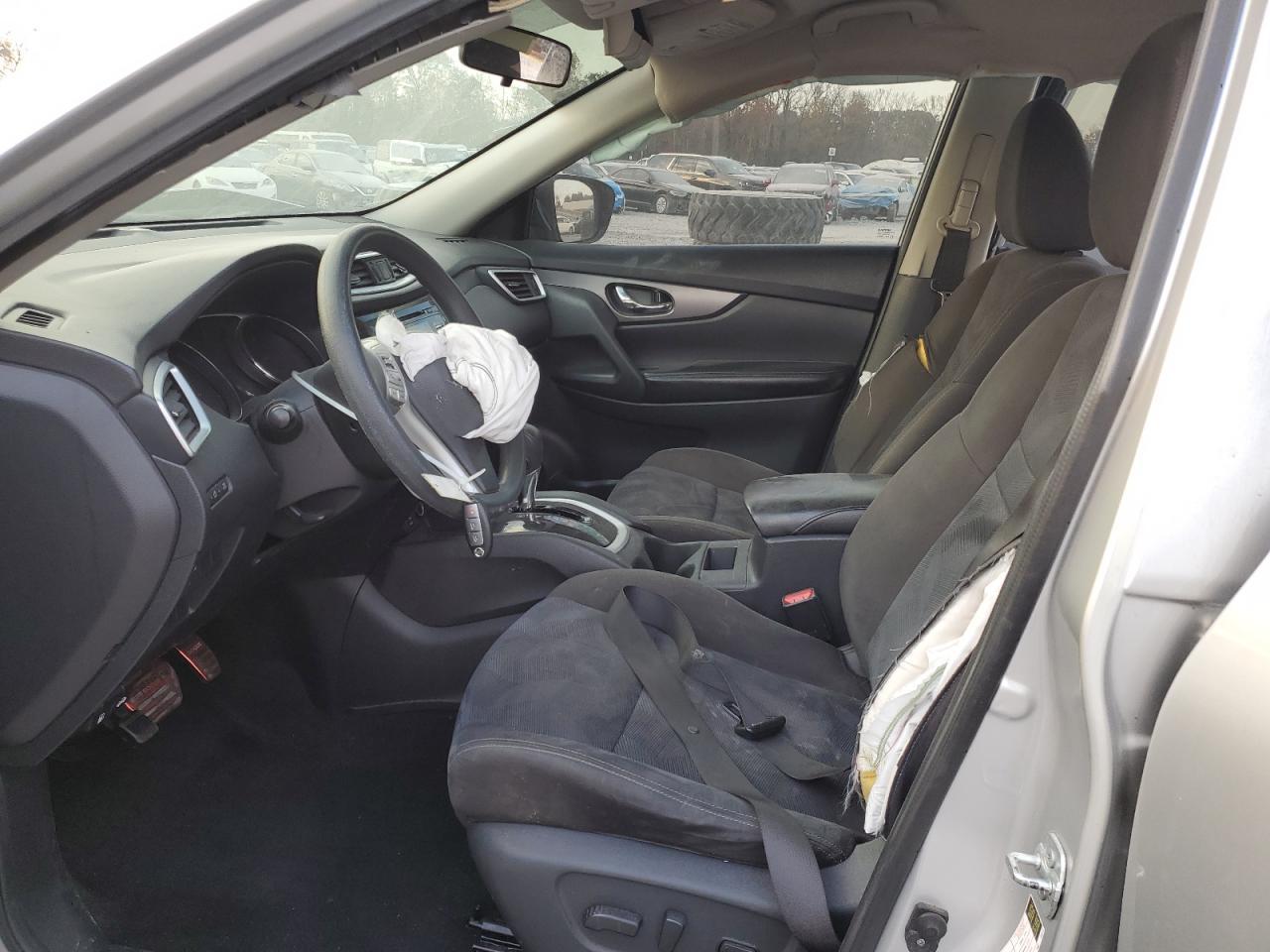 2015 Nissan Rogue S - Фото 7