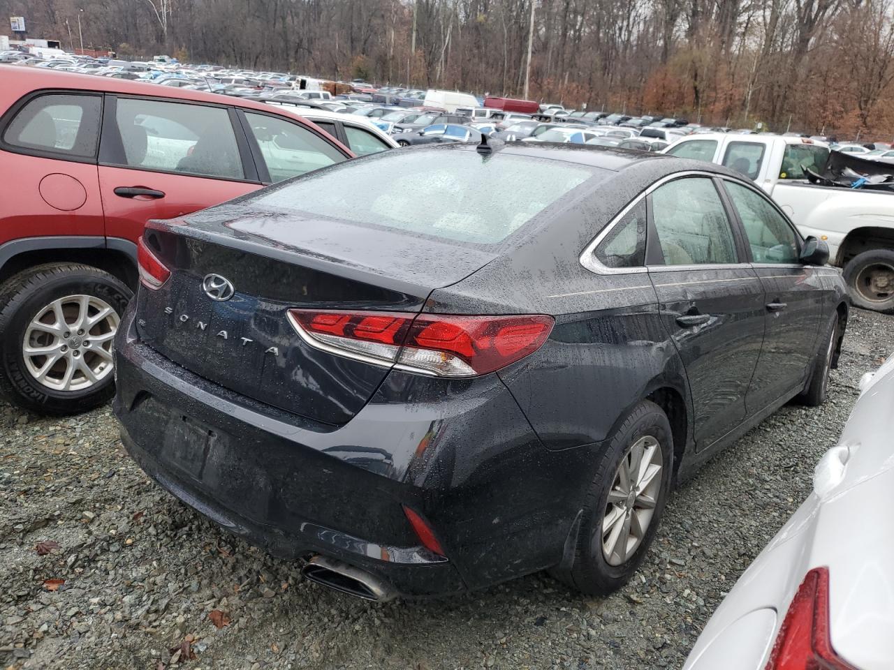2018 Hyundai Sonata Se - Фото 3