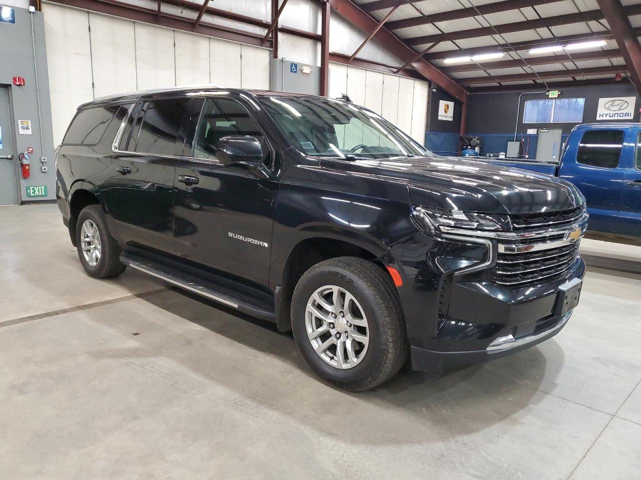 2021 Chevrolet Suburban K1500 Lt - Фото 4
