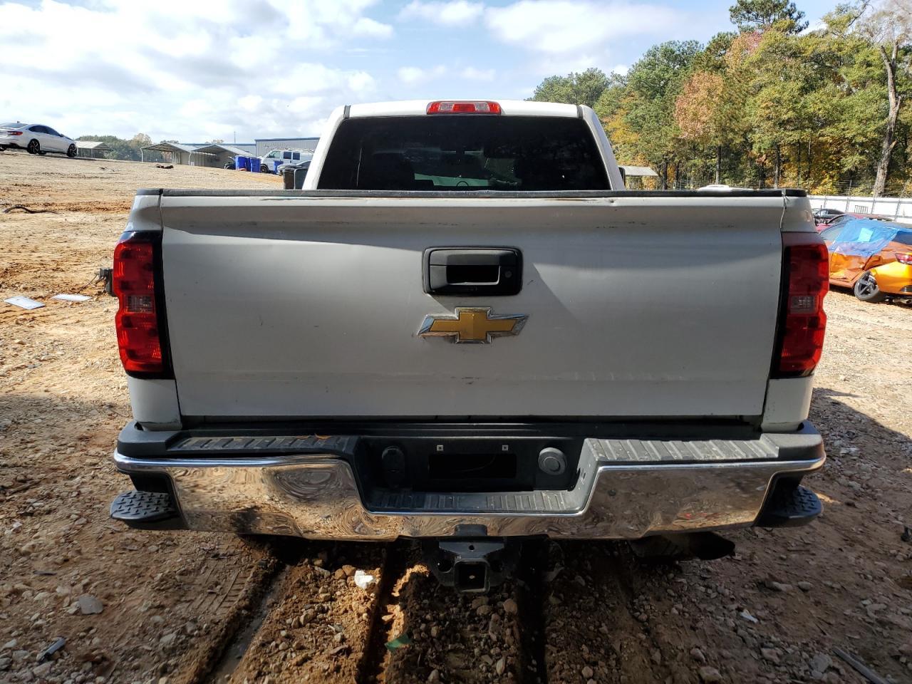 2015 Chevrolet Silverado C2500 Heavy Duty - Фото 6