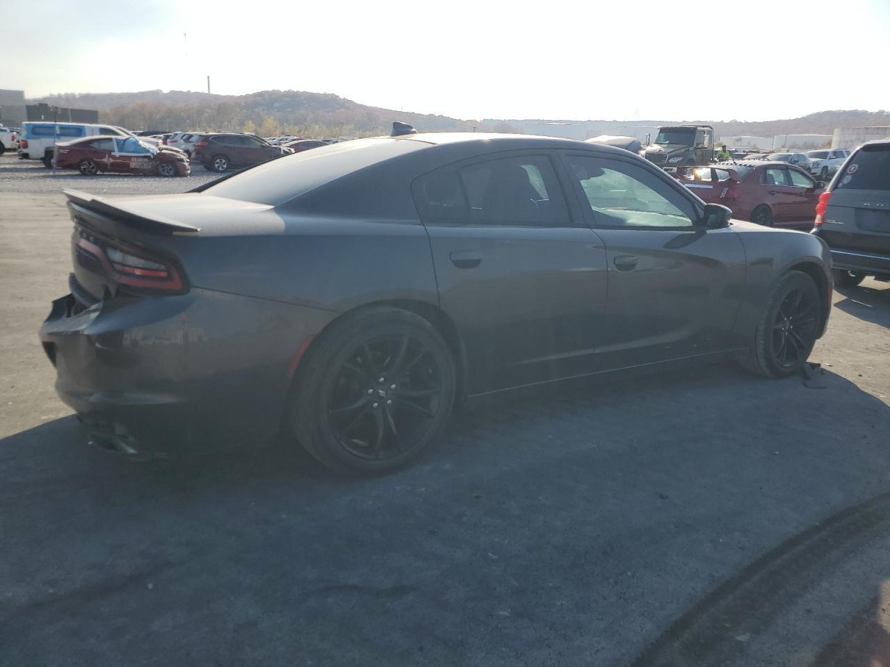 2017 Dodge Charger Sxt - Image 5