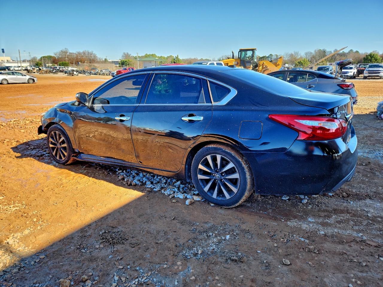 2017 Nissan Altima 2.5 - Image 2