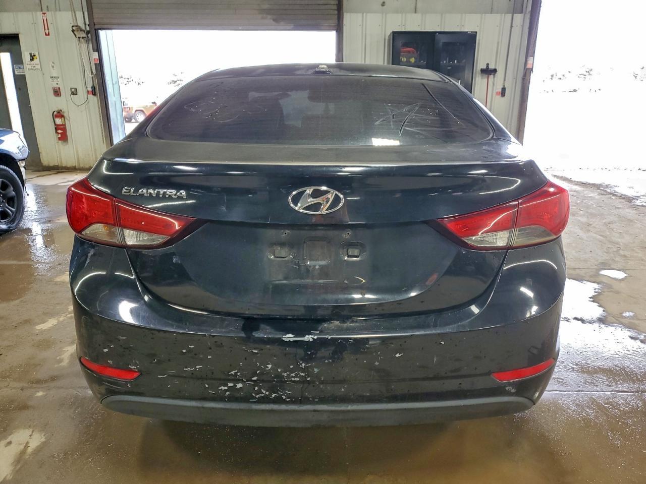 2016 Hyundai Elantra Se - Image 6