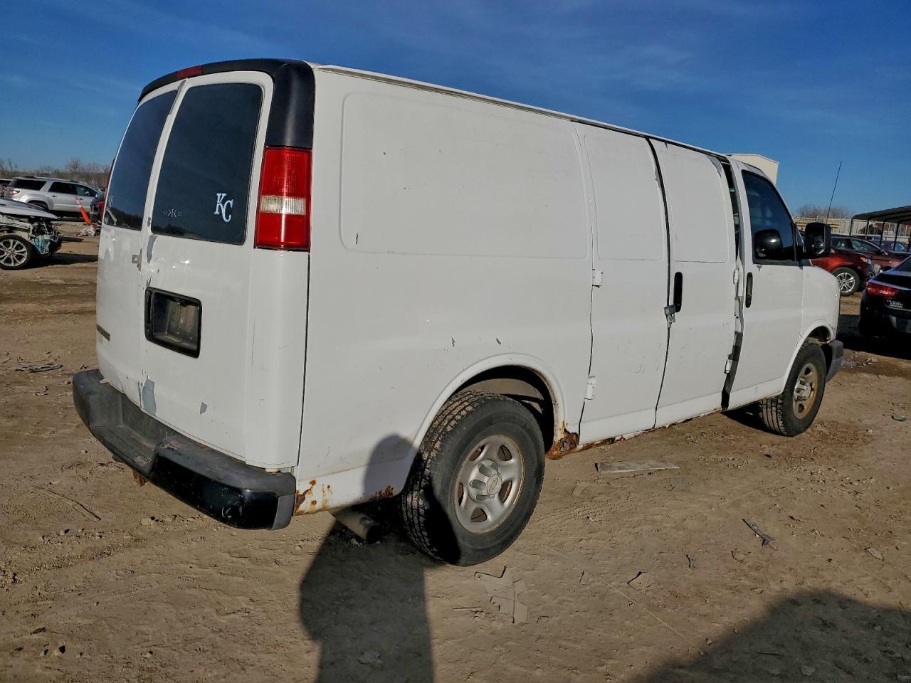 2007 Chevrolet Express G1500 Delivery Van - Фото 3