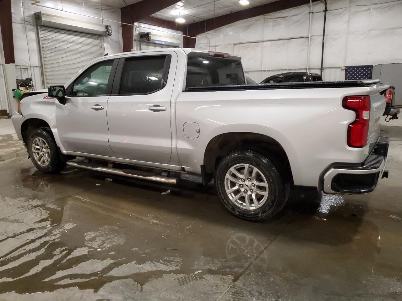 2021 Chevrolet Silverado K1500 Rst - Фото 2