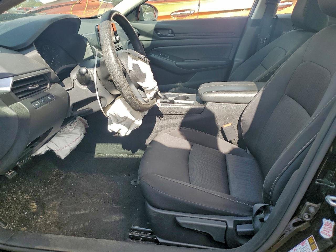 2023 Nissan Altima S - Image 7