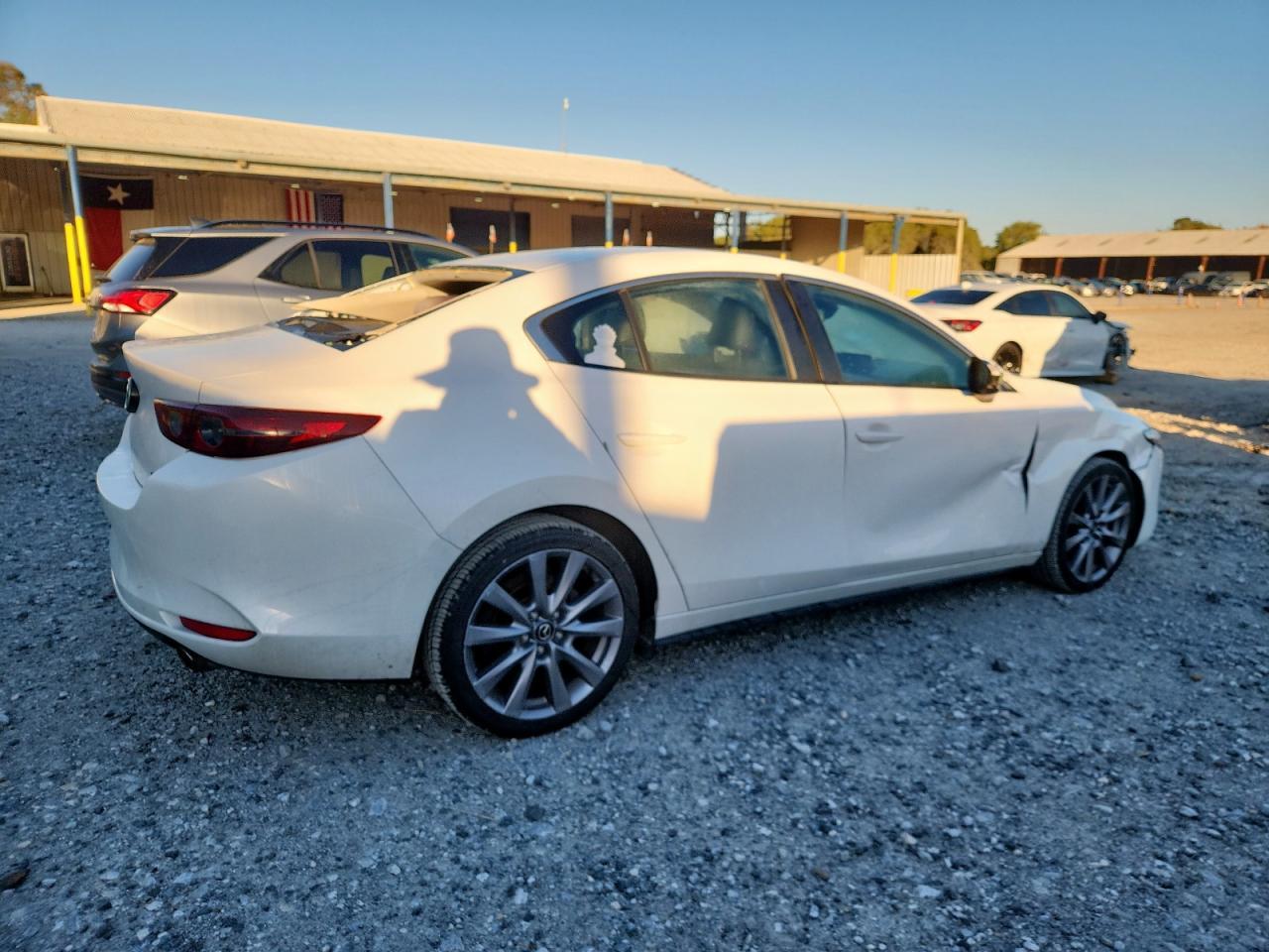 2021 Mazda 3 Select - Фото 3