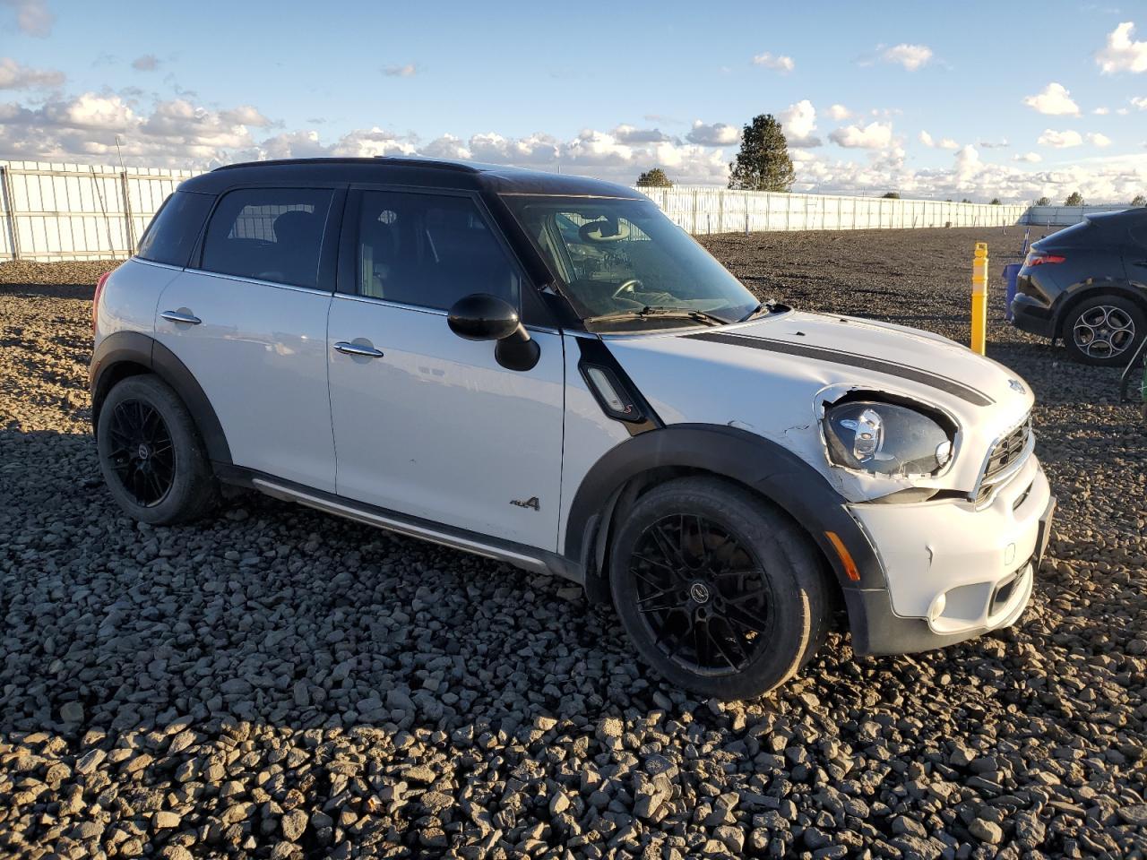 2016 Mini Cooper S Countryman - Image 4