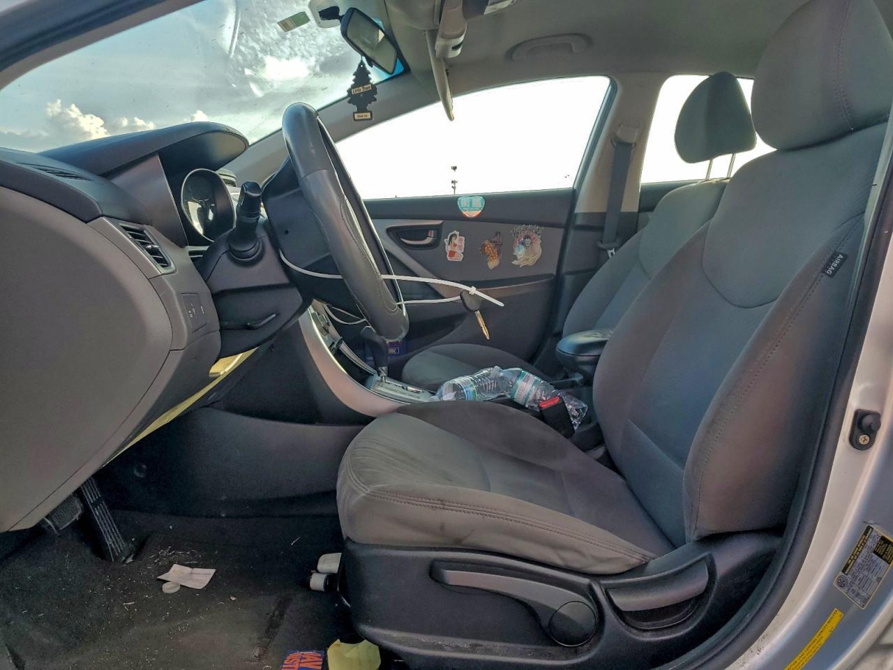 2012 Hyundai Elantra Gls - Фото 7