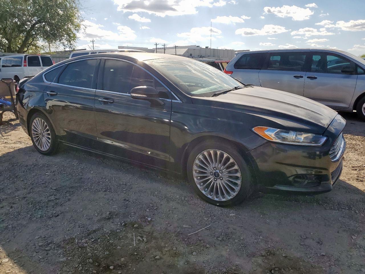 2014 Ford Fusion Titanium - Image 4