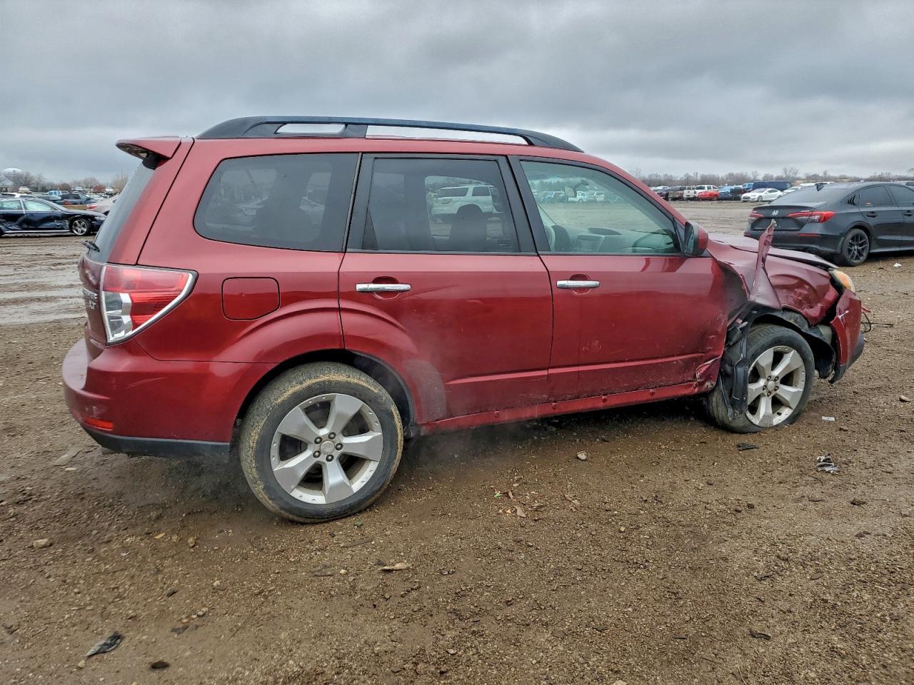 2010 Subaru Forester 2.5Xt - Фото 3