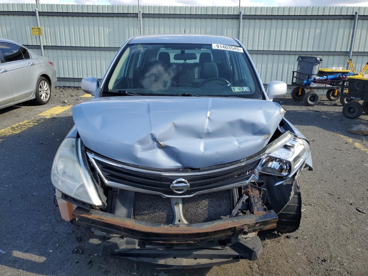 2012 Nissan Versa S - Фото 5