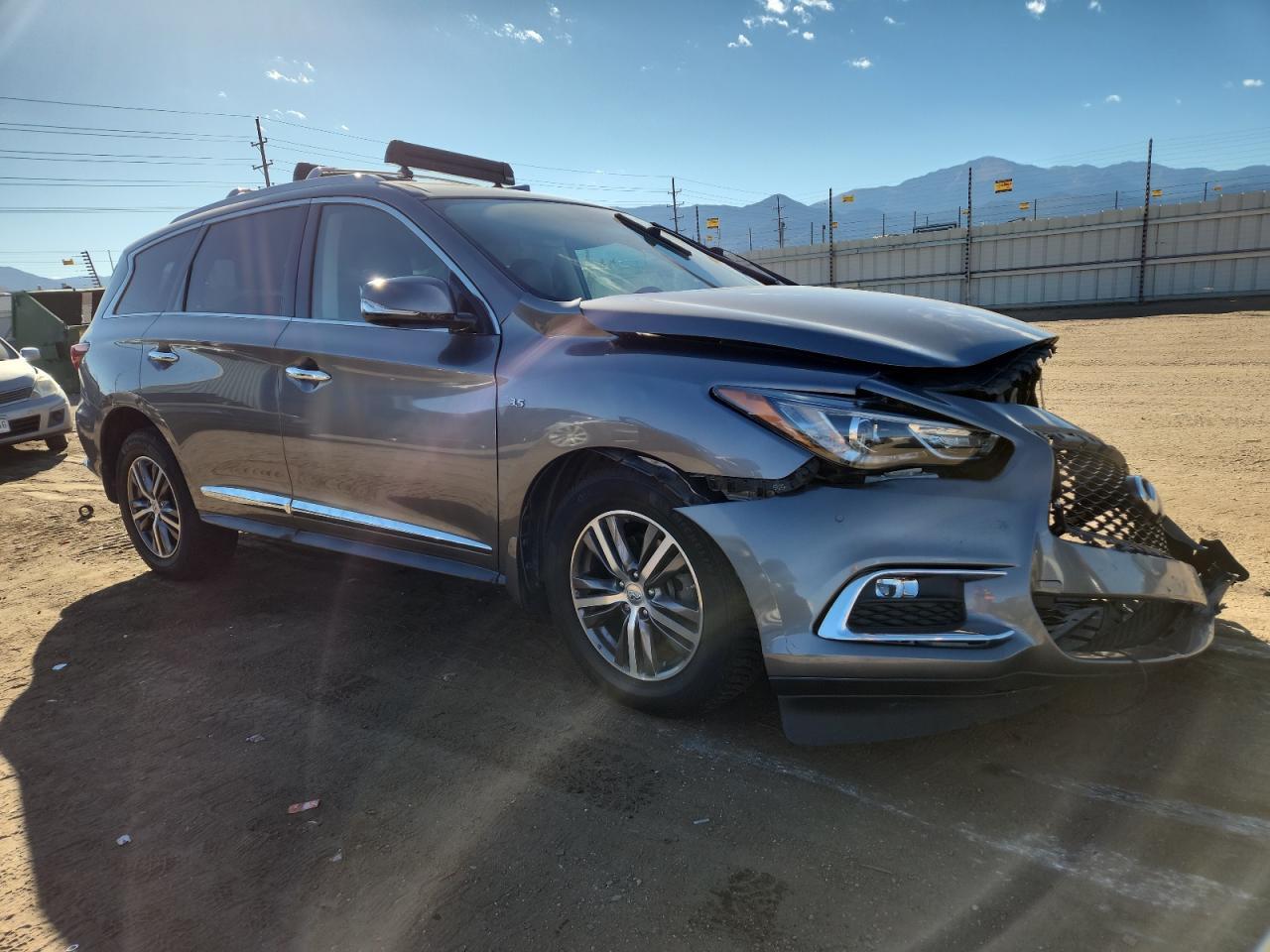 2017 Infinity Qx60 - Image 4