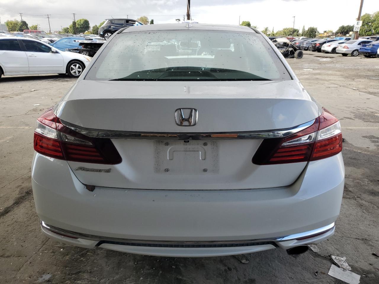 2017 Honda Accord Ex - Фото 6