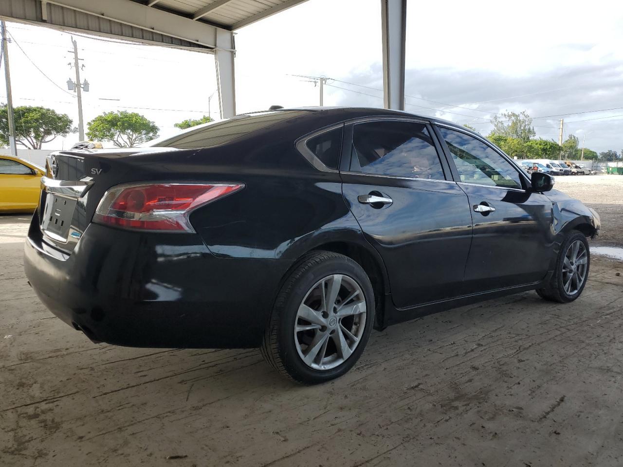 2014 Nissan Altima 2.5 - Фото 3