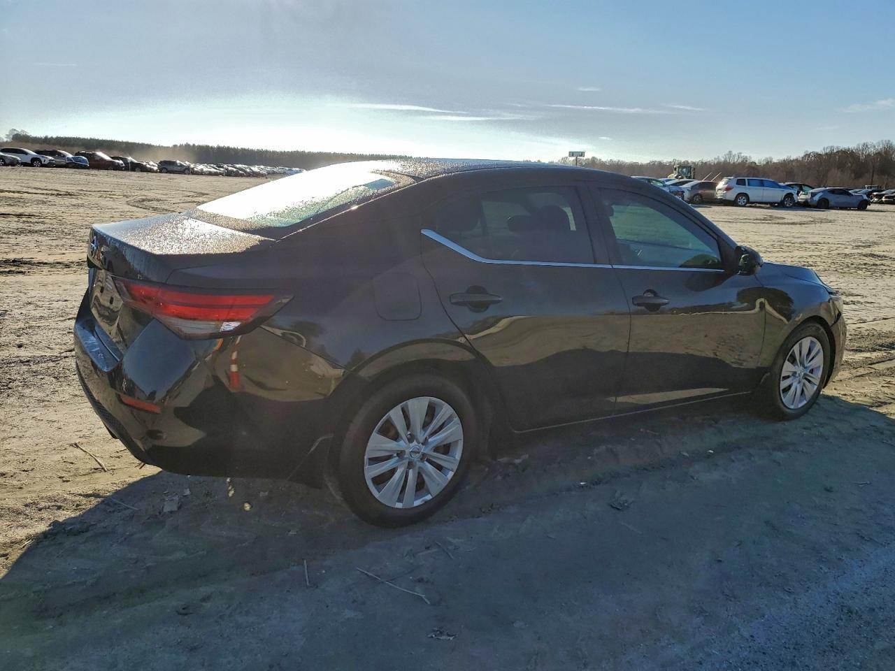 2022 Nissan Sentra S - Фото 3