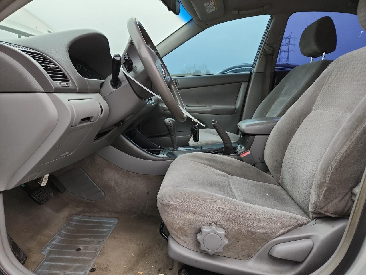 2003 Toyota Camry Le - Фото 7