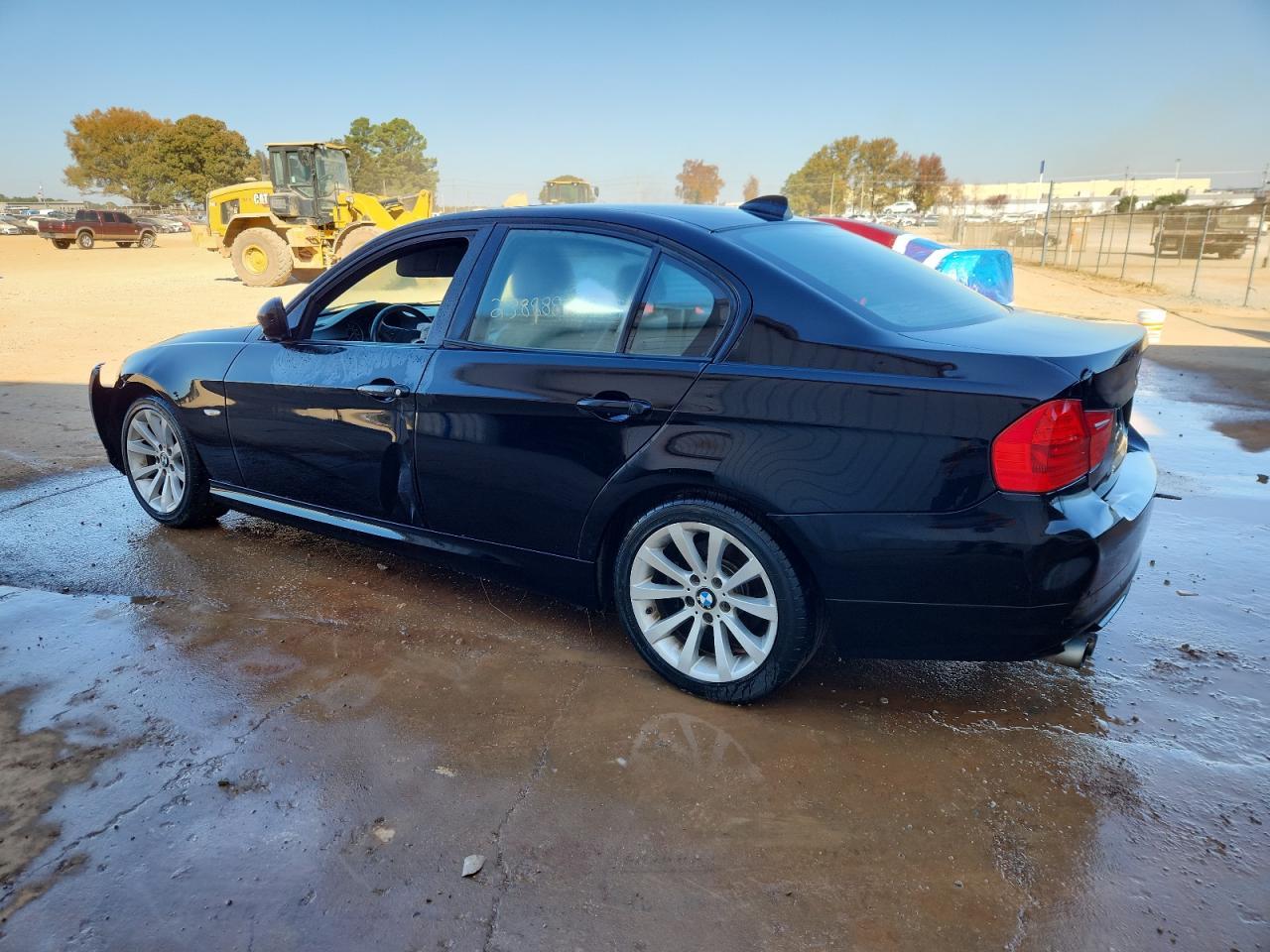 2010 BMW 328 I - Фото 2