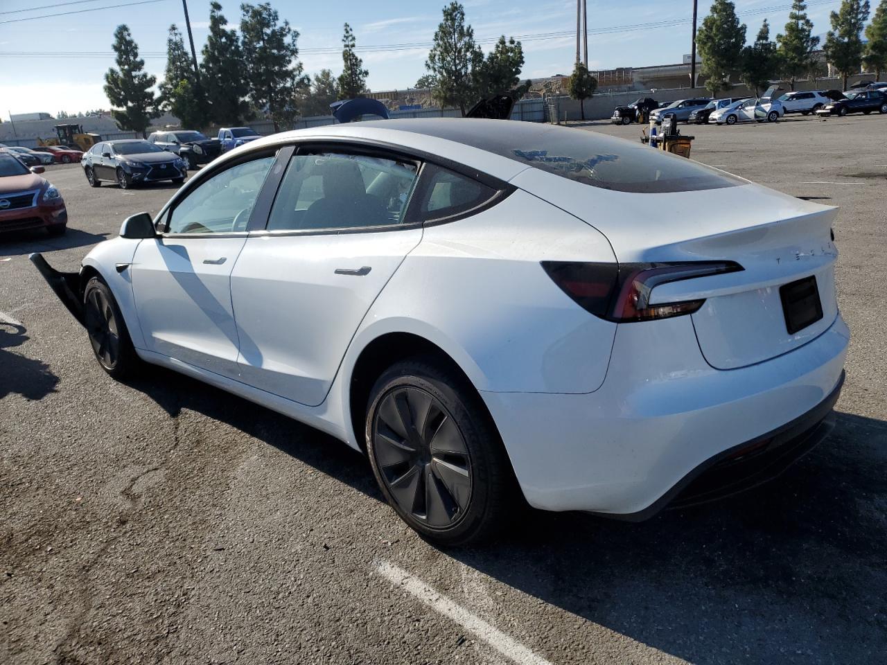 2025 Tesla Model 3 - Image 2