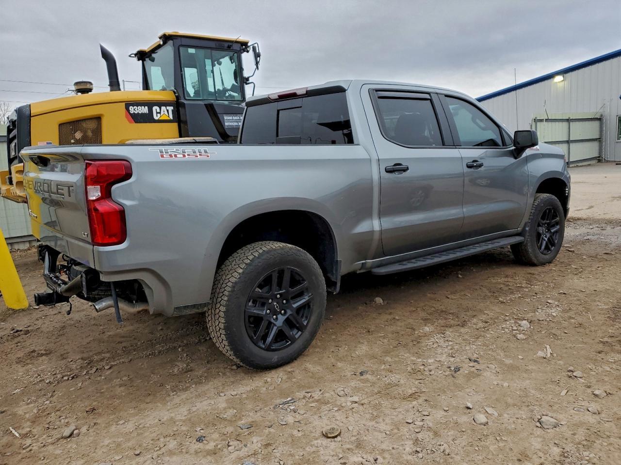 2025 Chevrolet Silverado K1500 Lt Trail Boss - Фото 3