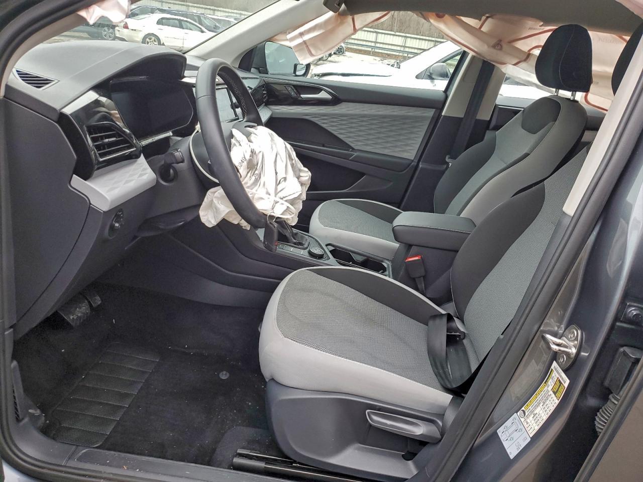2022 Volkswagen Taos S - Фото 7