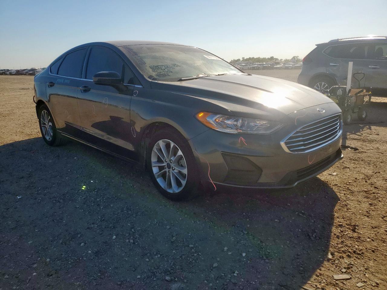 2020 Ford Fusion Se - Image 4