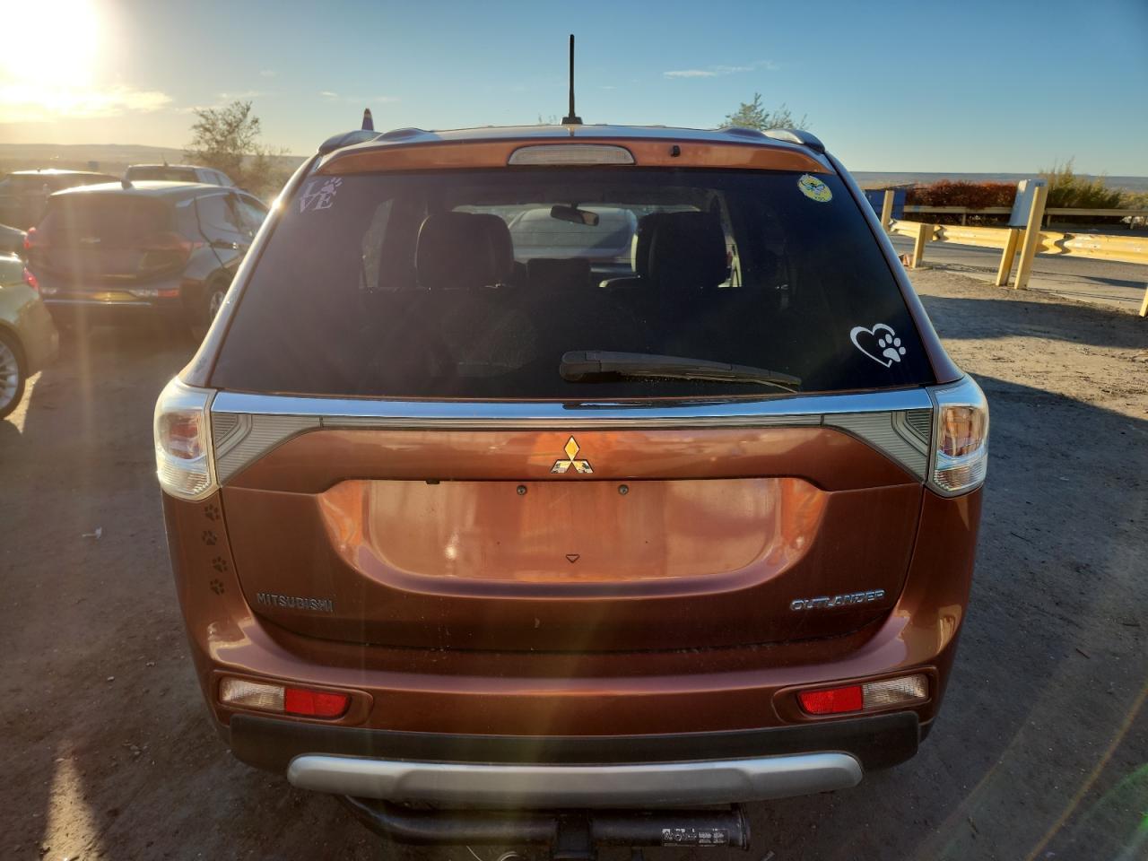 2015 Mitsubishi Outlander Se - Фото 6