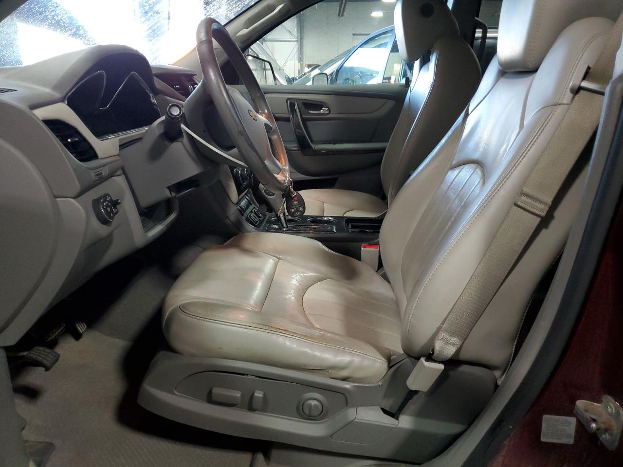 2017 Chevrolet Traverse Premier - Image 7