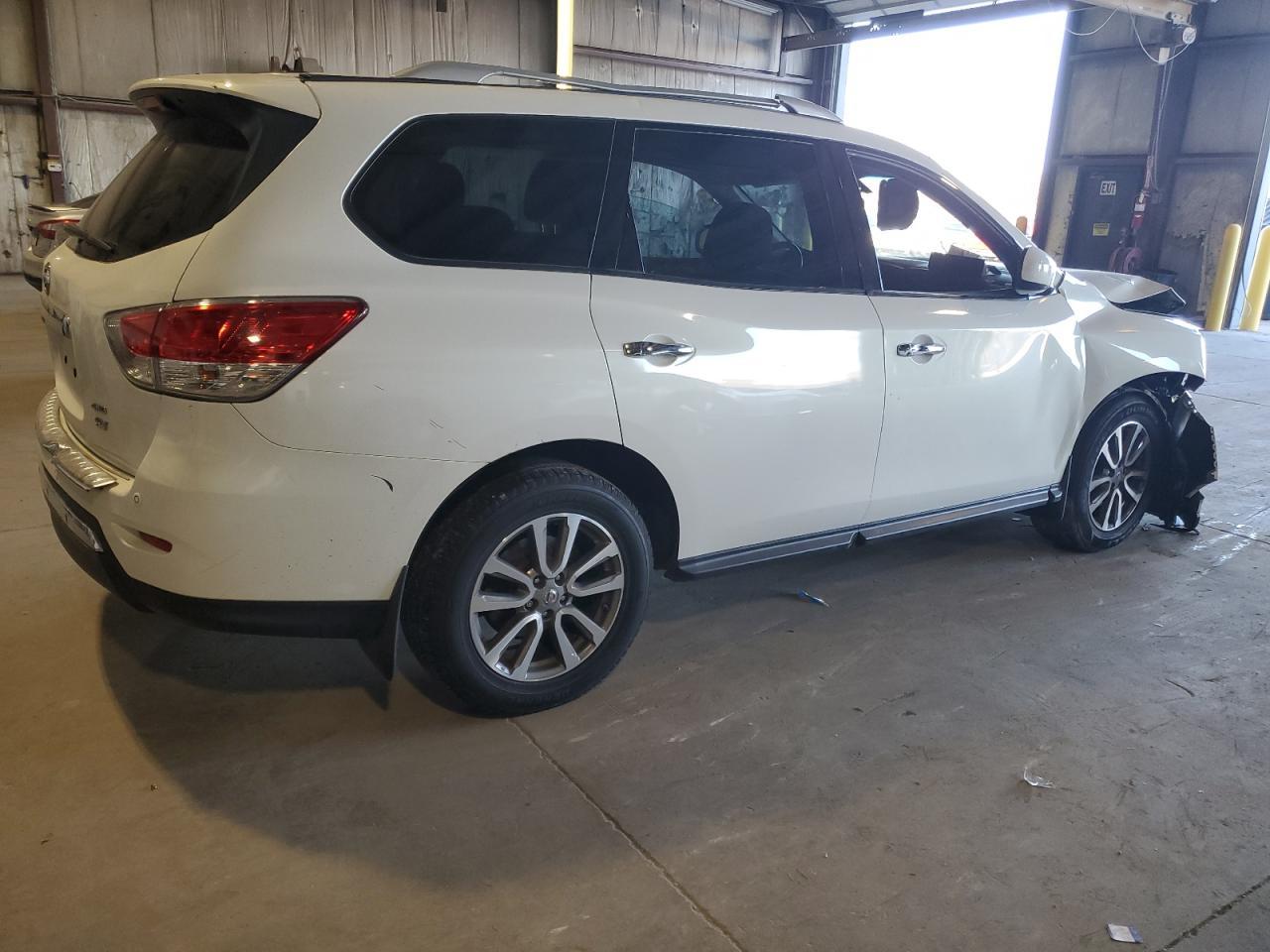 2014 Nissan Pathfinder S - Фото 3