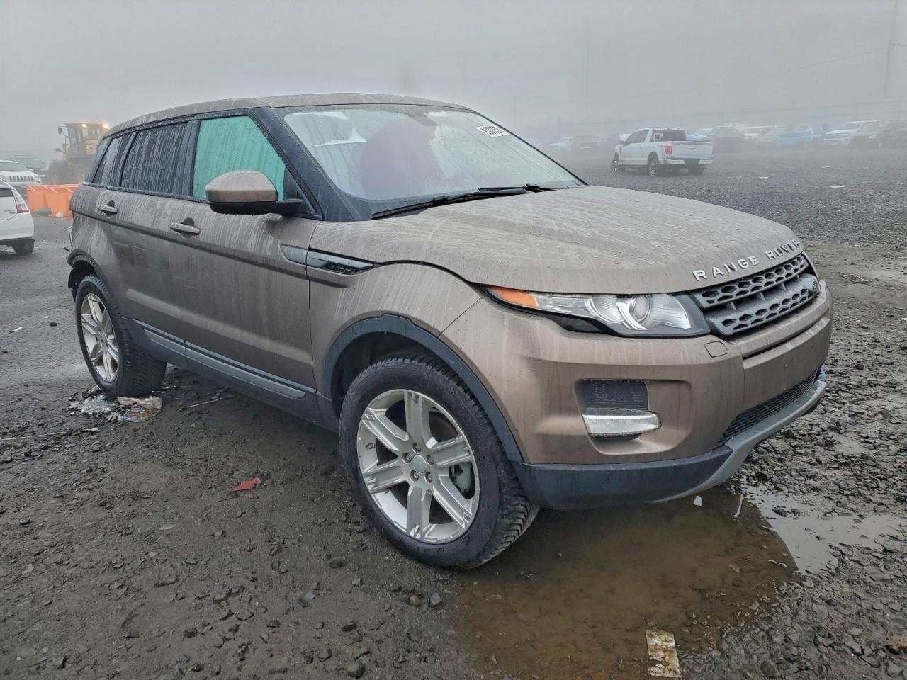 2015 Land Rover Range Rover Evoque Pure Plus - Image 4