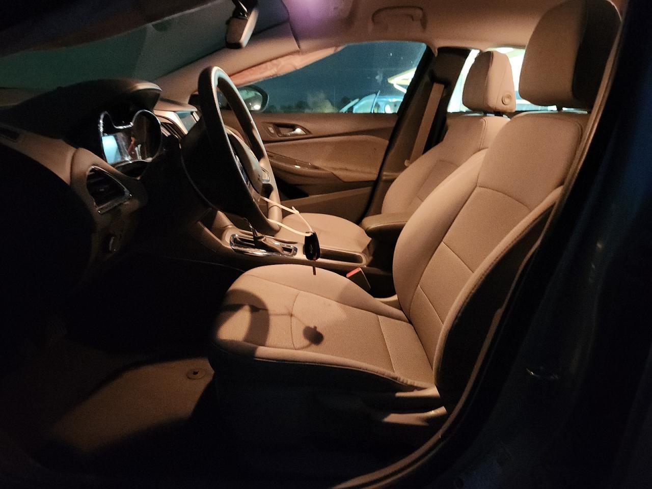 2017 Chevrolet Cruze Ls - Image 7