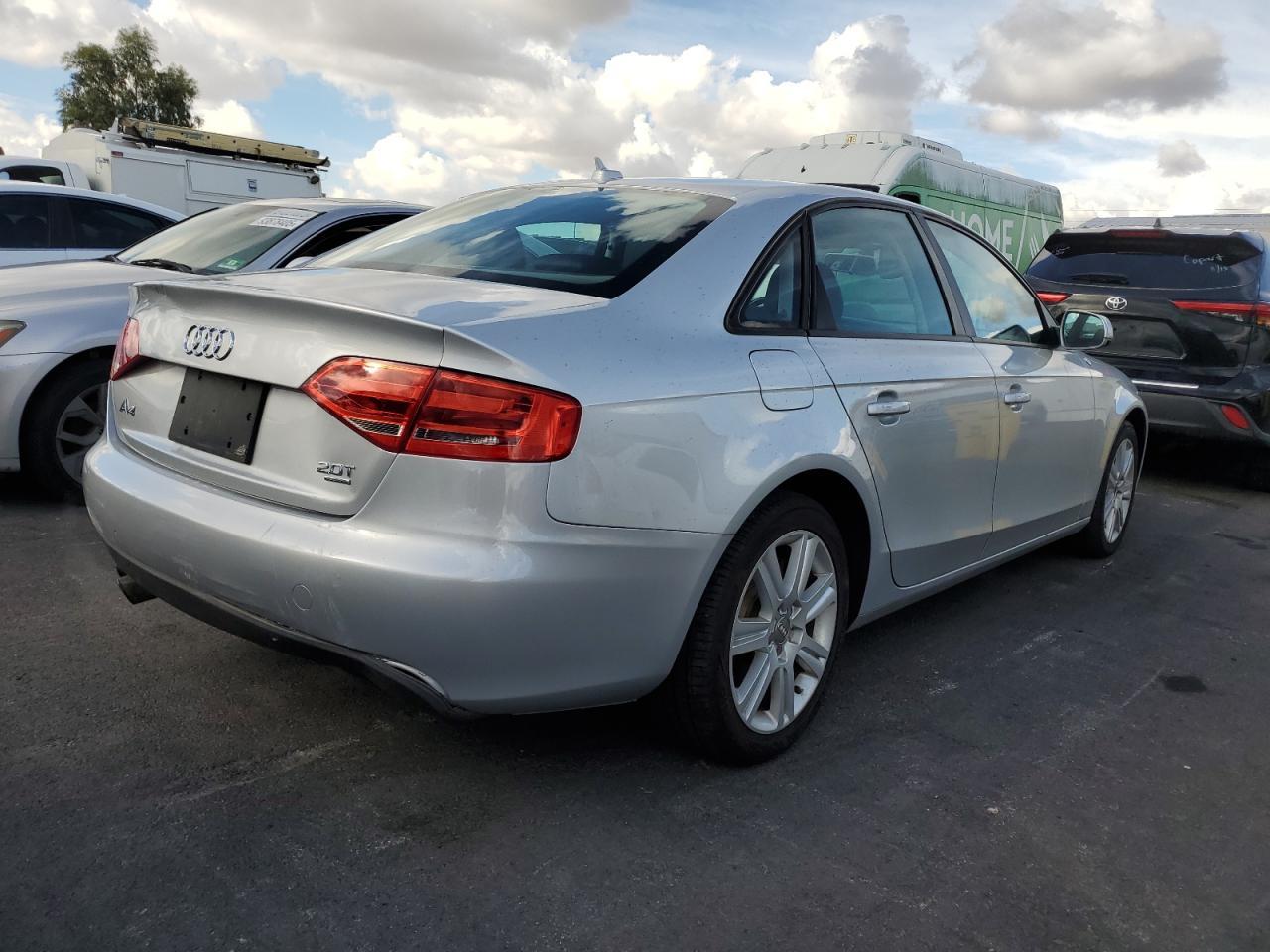 2011 Audi A4 Premium - Image 3