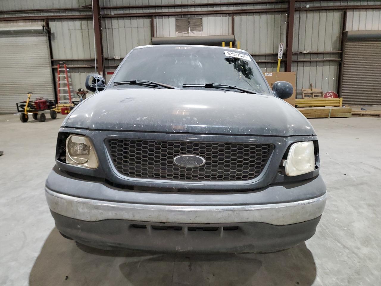 2001 Ford F150 Super - Image 5