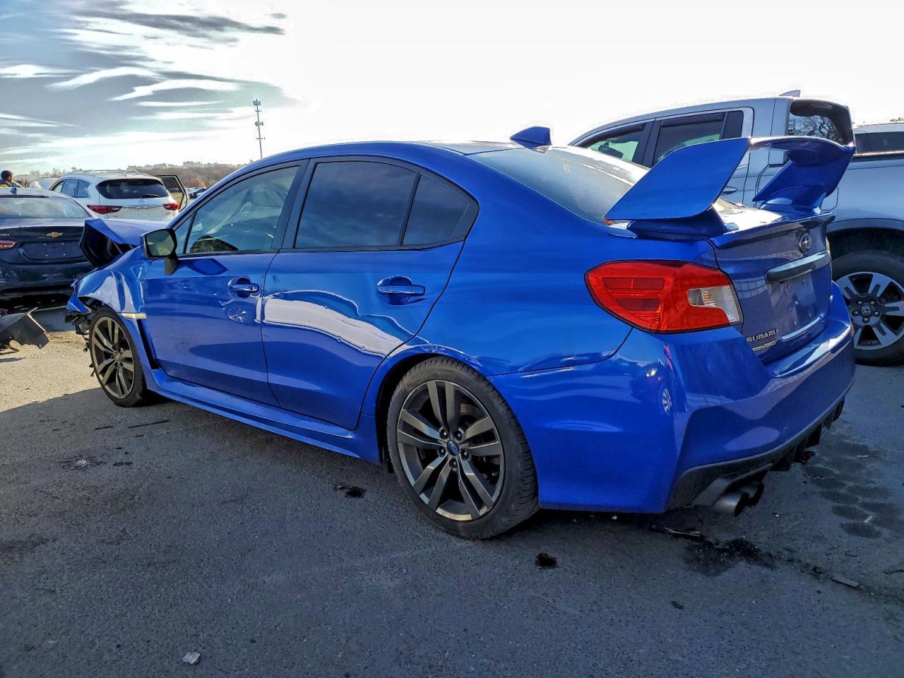 2017 Subaru Wrx Premium - Фото 2