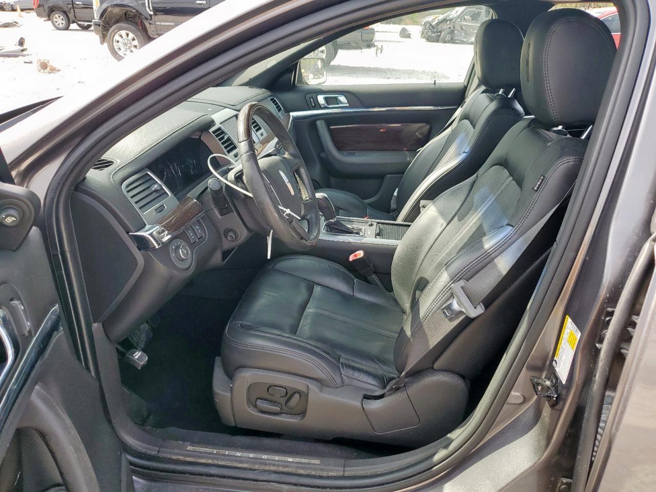 2011 Lincoln Mks - Фото 7
