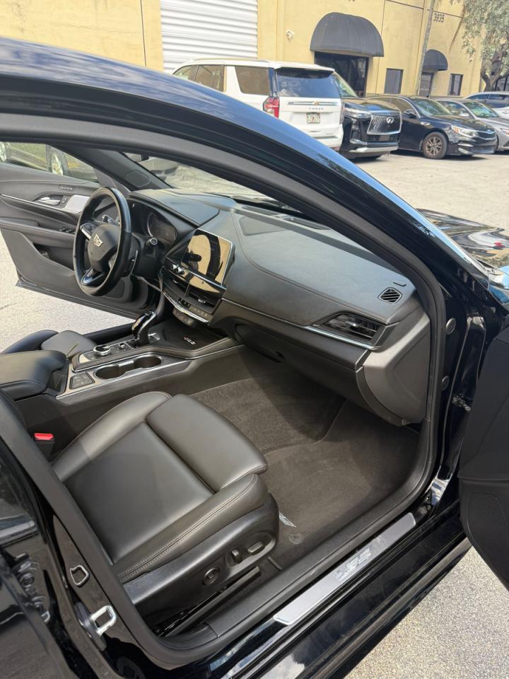 2020 Cadillac Ct4-V - Фото 5