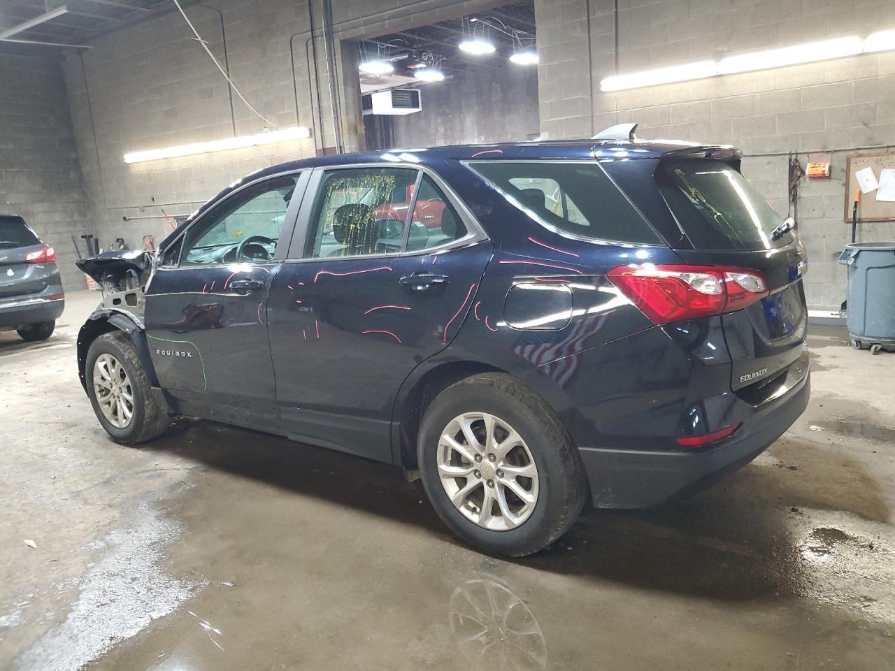 2020 Chevrolet Equinox Ls - Фото 2