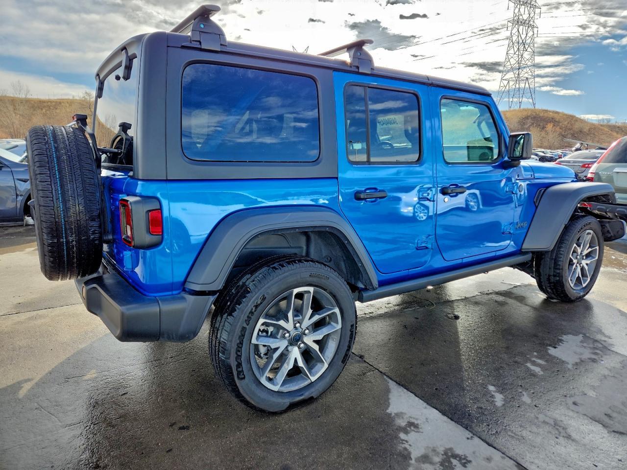 2025 Jeep Wrangler Sport 4Xe - Фото 3