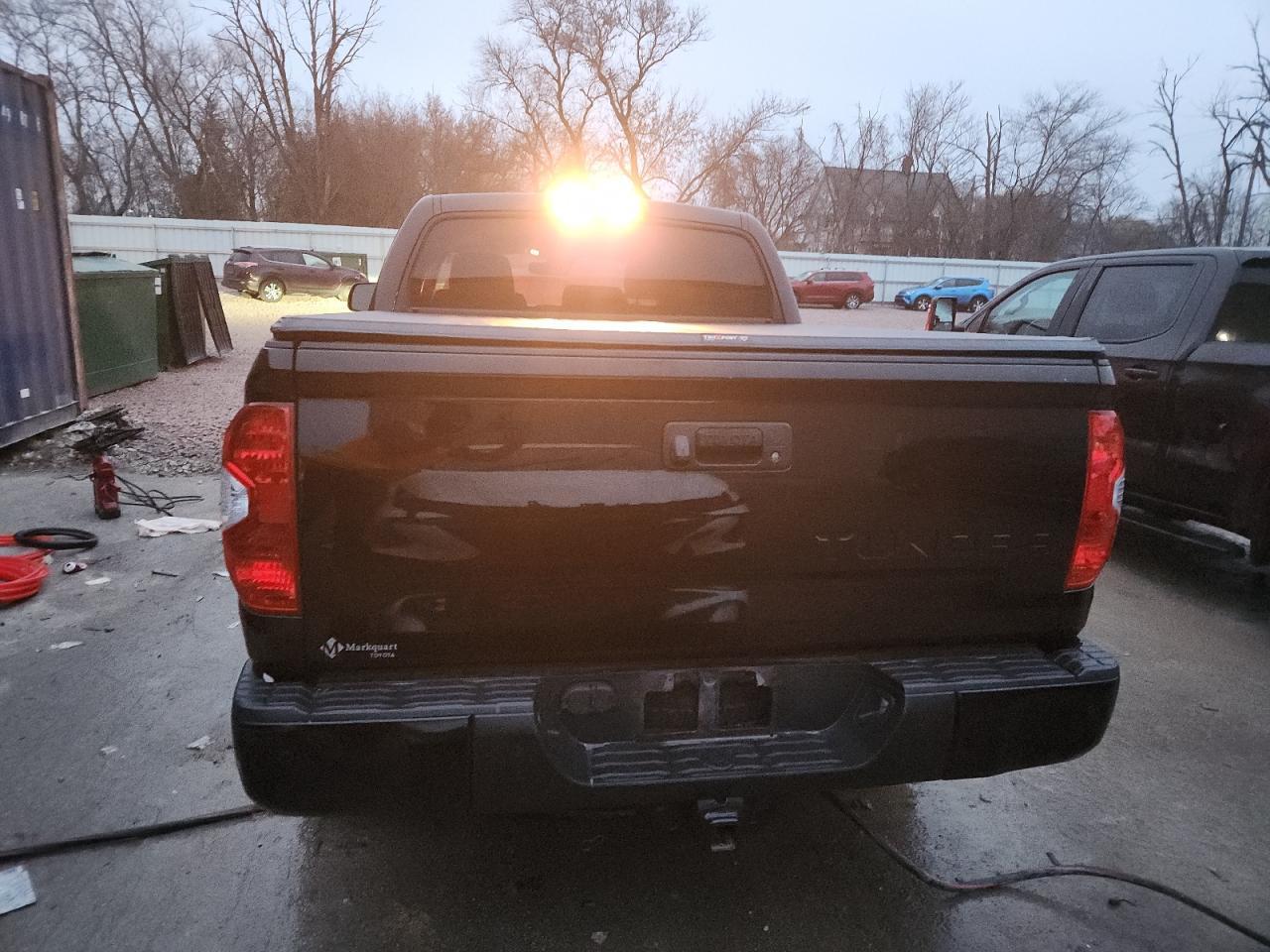 2021 Toyota Tundra Limited - Фото 6