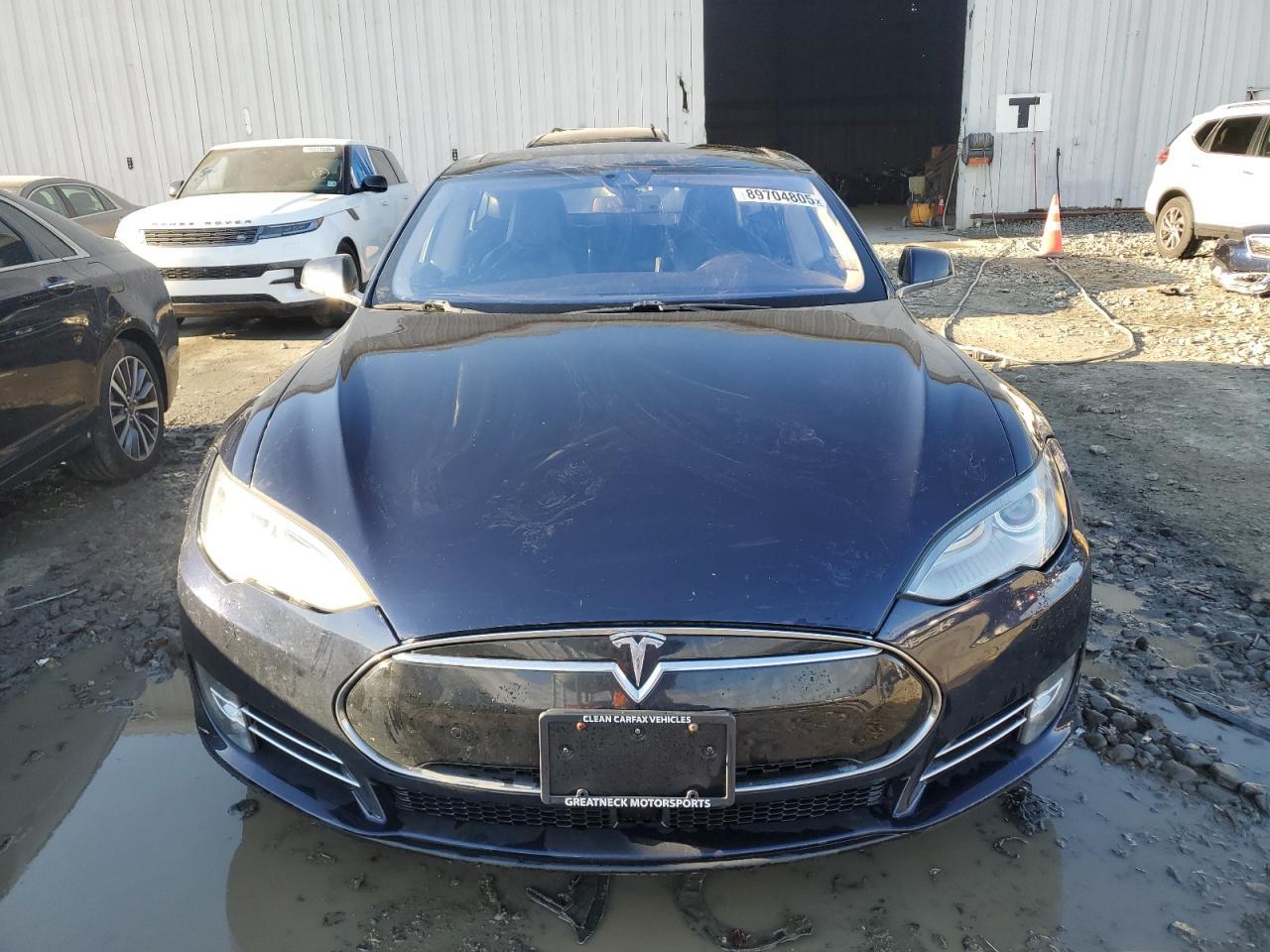 2015 Tesla Model S 85D - Фото 5