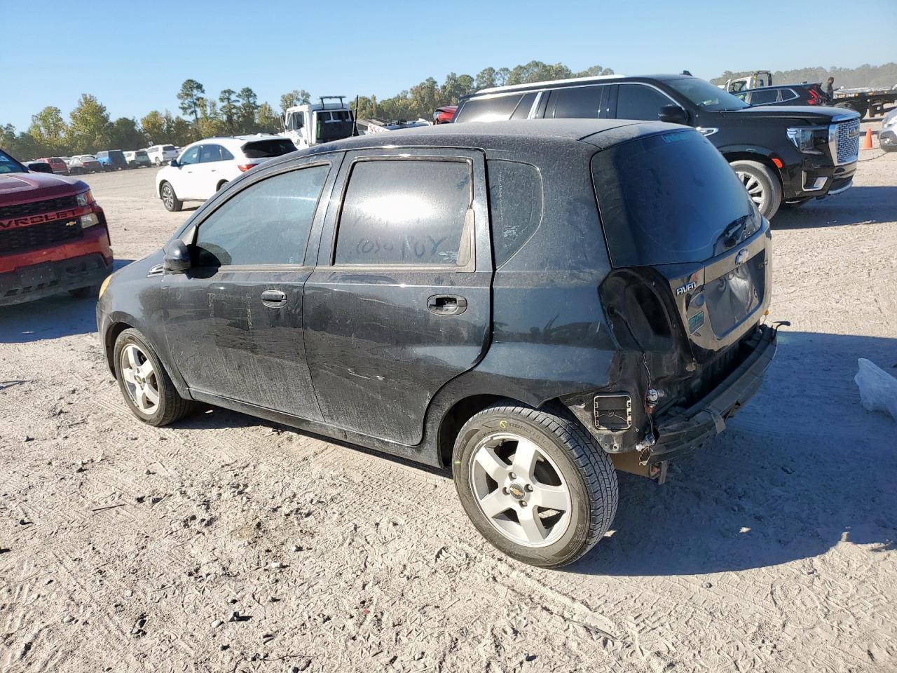 2011 Chevrolet Aveo Ls - Фото 2
