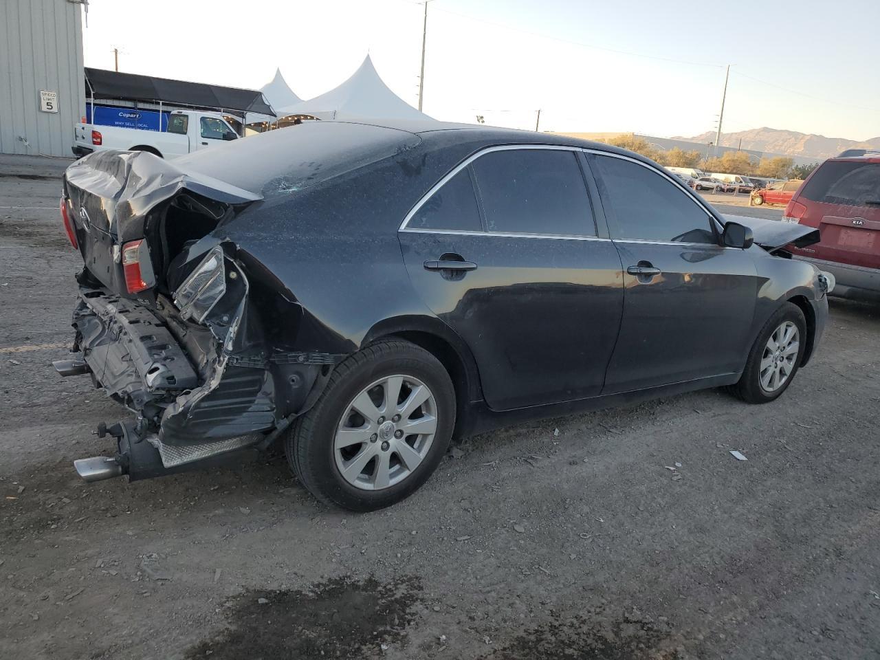 2007 Toyota Camry Le - Image 3