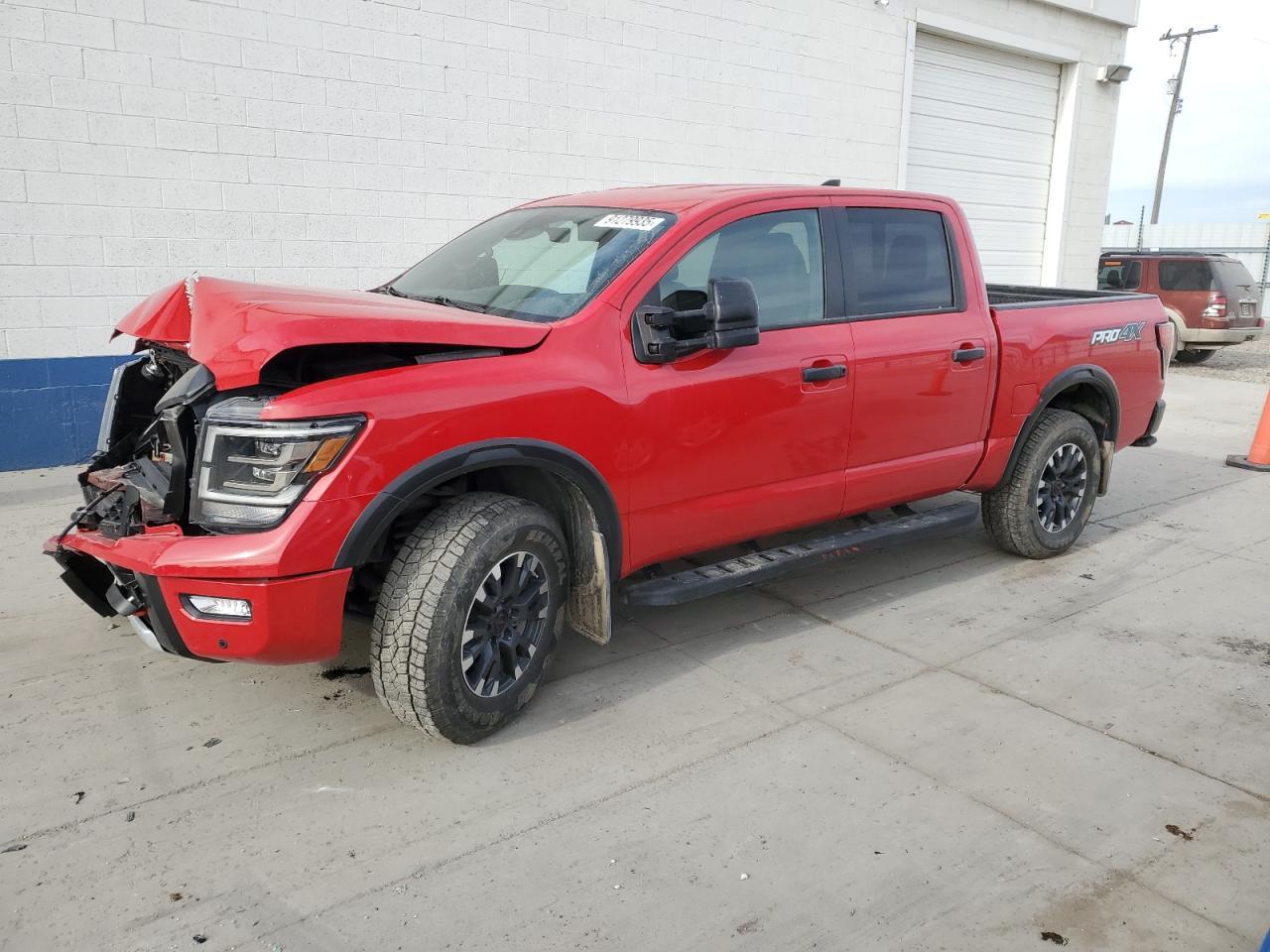 2023 Nissan Titan Sv