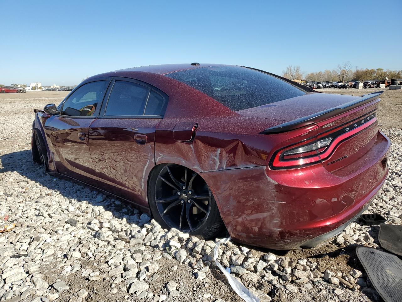 2017 Dodge Charger Se - Image 2