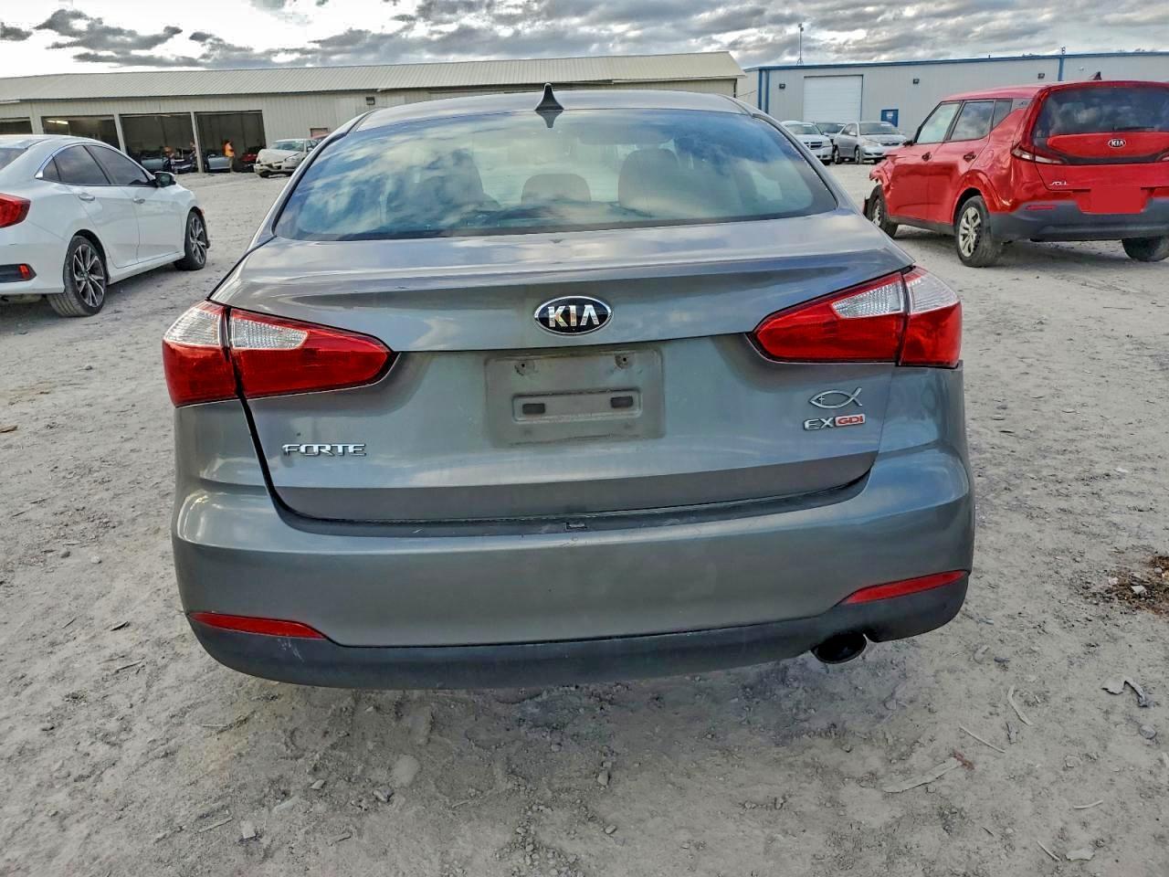 2015 Kia Forte Ex - Фото 6