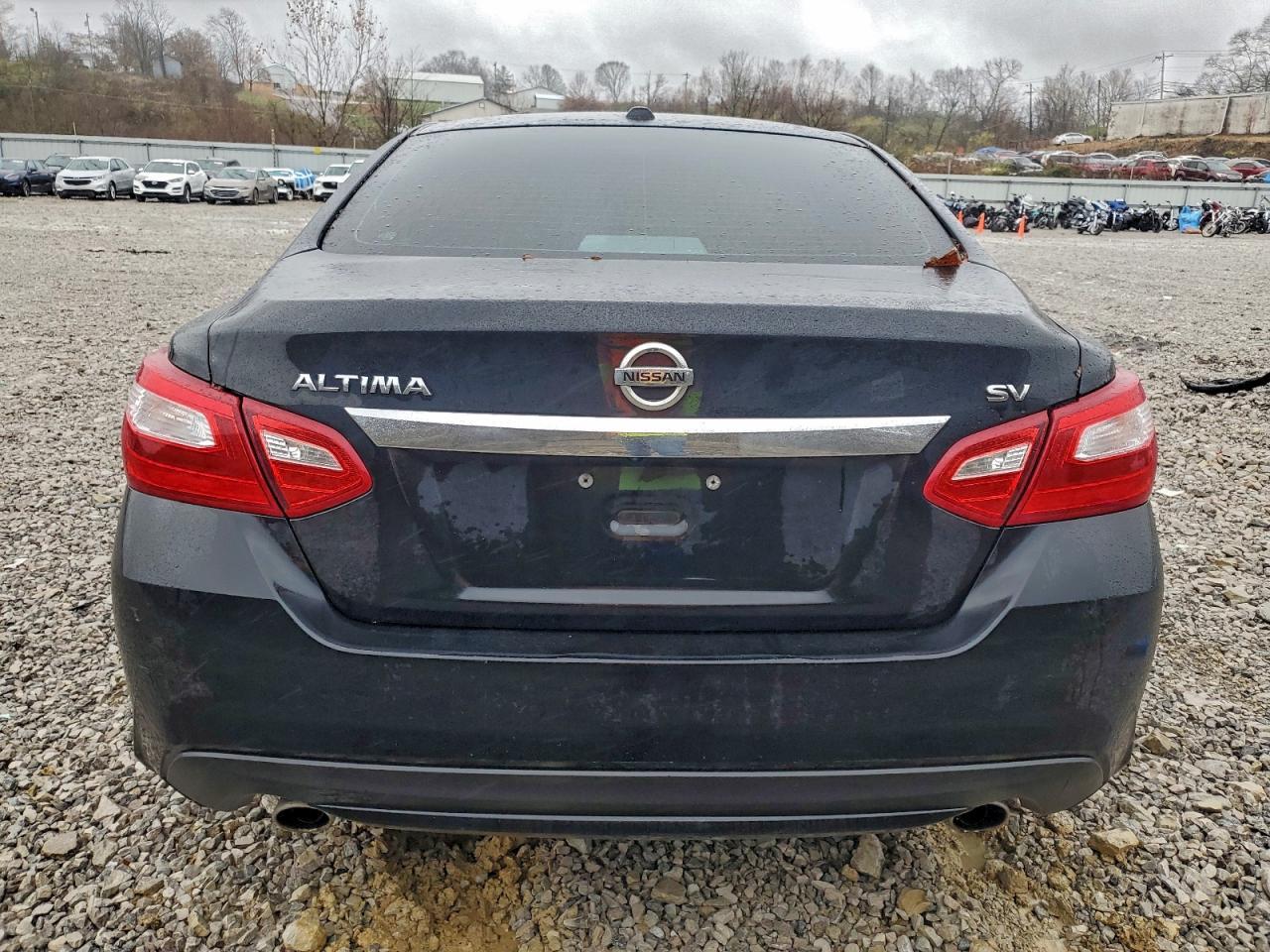 2016 Nissan Altima 2.5 - Image 6