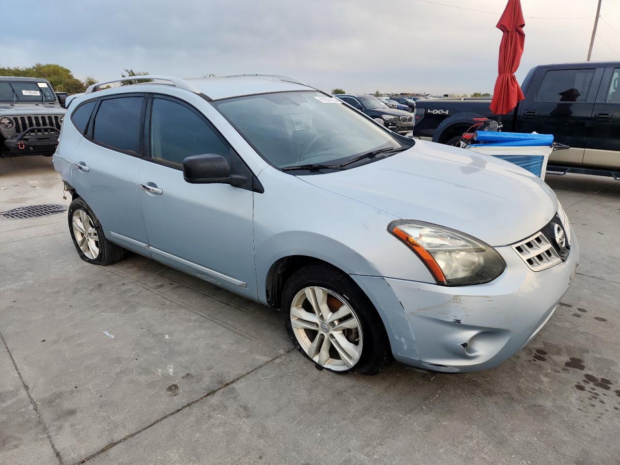 2015 Nissan Rogue Select S - Image 4