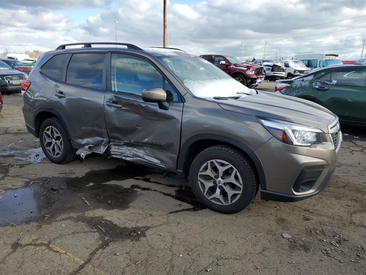 2019 Subaru Forester Premium - Фото 4