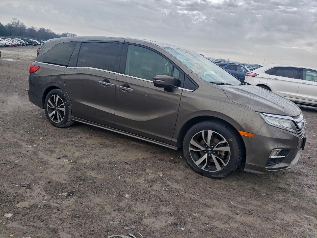 2018 Honda Odyssey Elite - Image 4